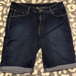 Levi’s denim shorts